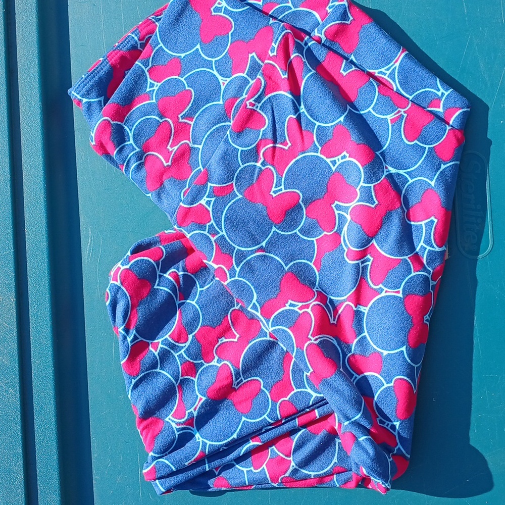 LuLaRoe Disney leggings